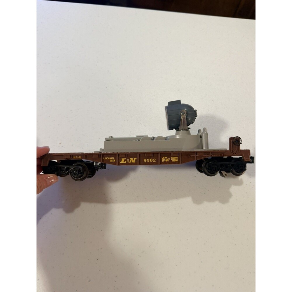 Vintage Lionel 6-9302 Searchlight Car W/Box- O Gauge
